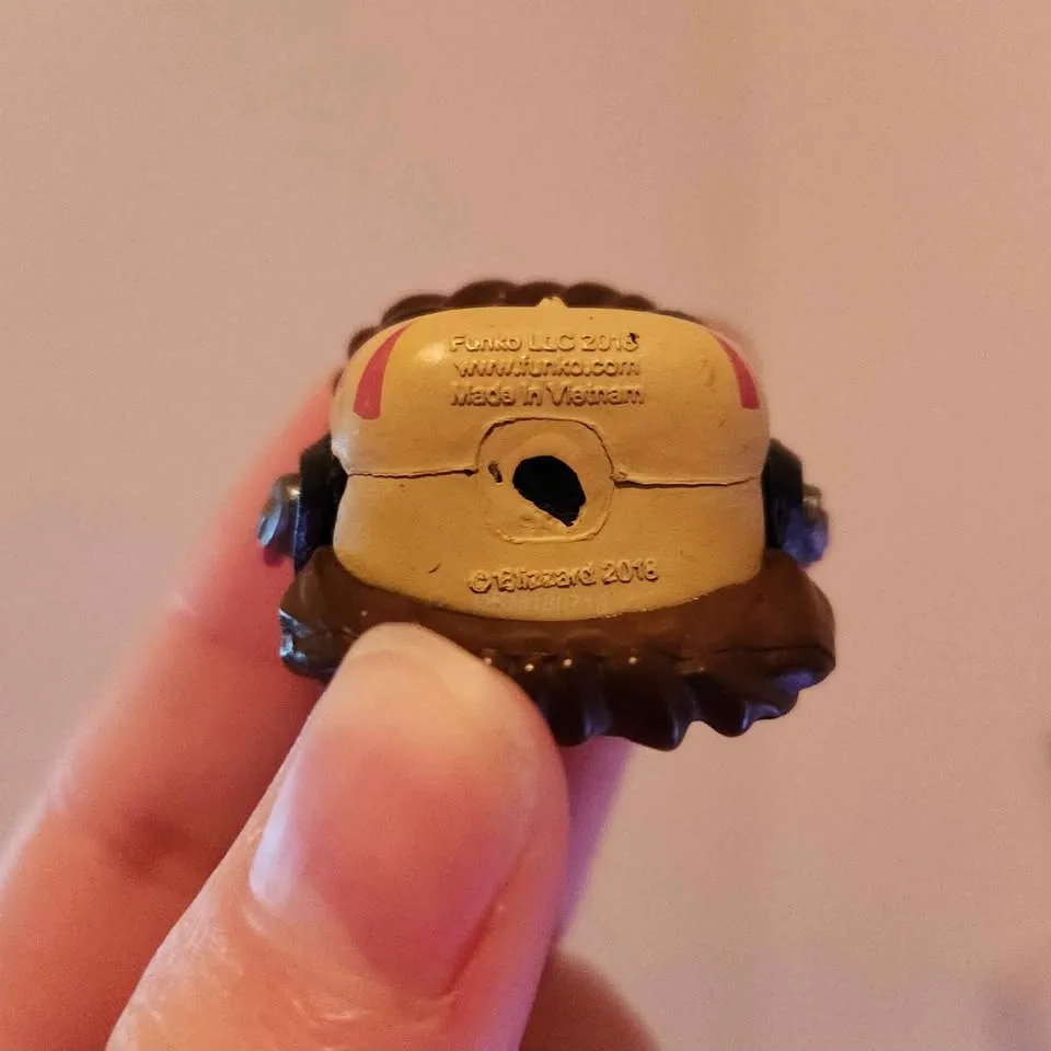 DVA Overwatch head keychain image indicator(2)