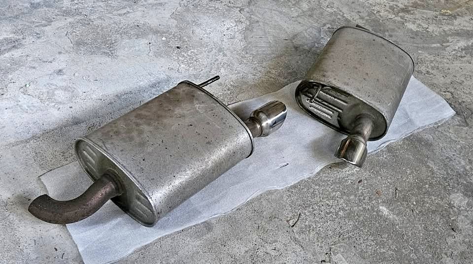 Right & Left Rear Muffler - Ford 🥕