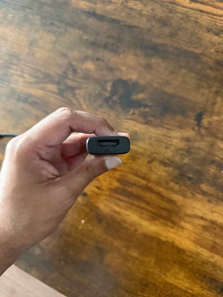 UGreen adapter