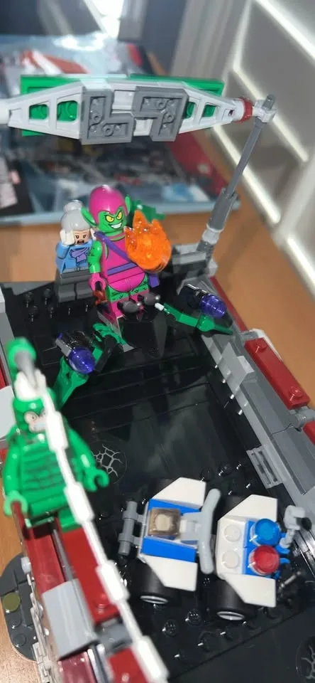 spider-man™: web warriors ultimate bridge battle 76057 image indicator(7)