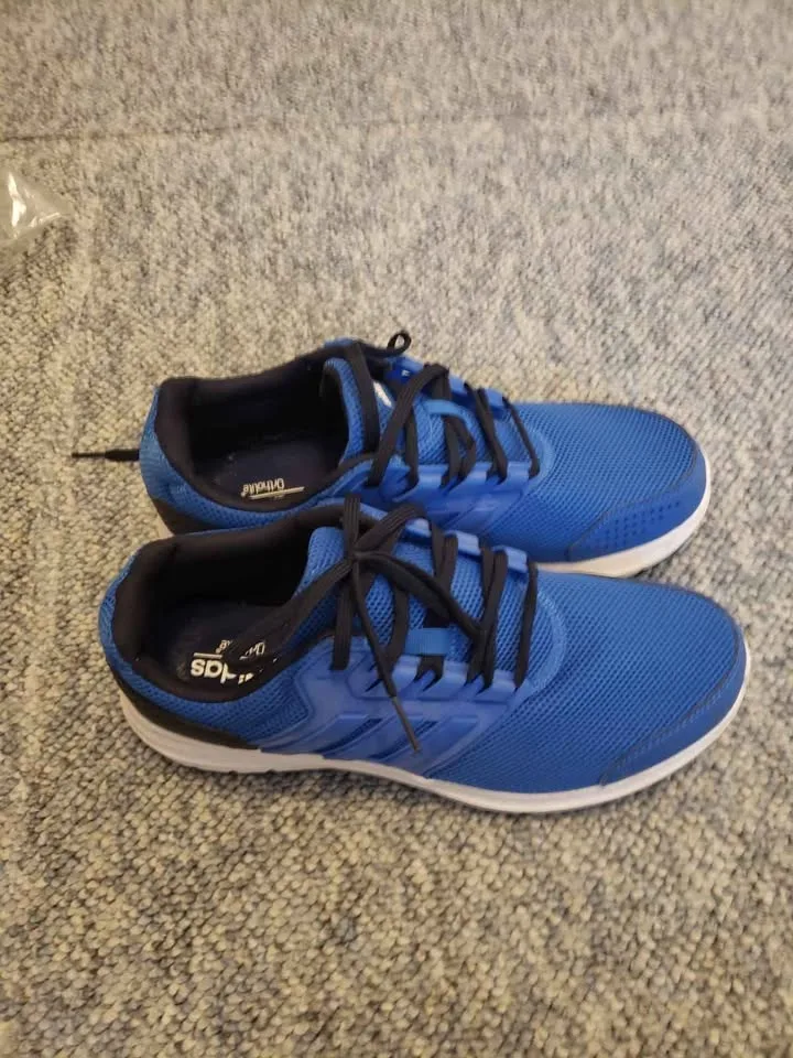 Adidas runners image indicator(4)