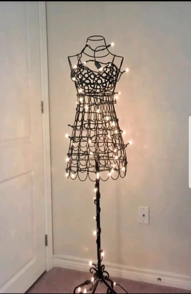 Dress Form Mannequin thumbnail