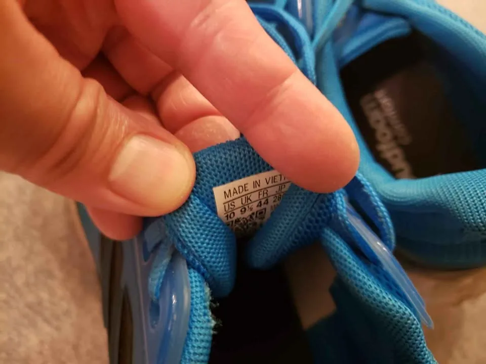 Adidas comfort runners US 10 image indicator(2)