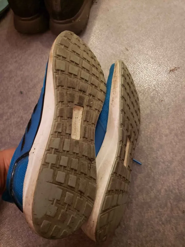 Adidas comfort runners US 10 image indicator(3)