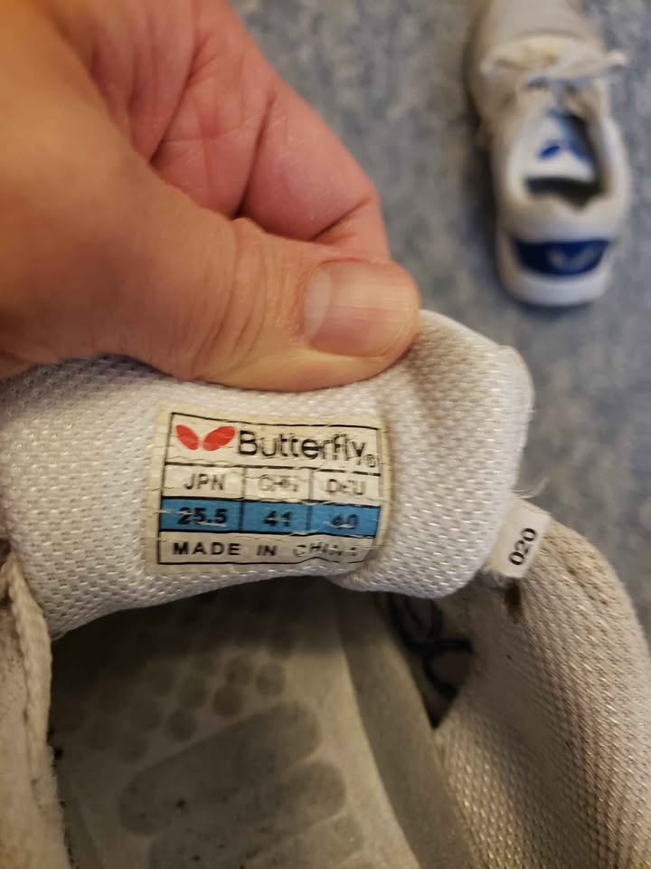 White butterfly table tennis shoes - photo 5