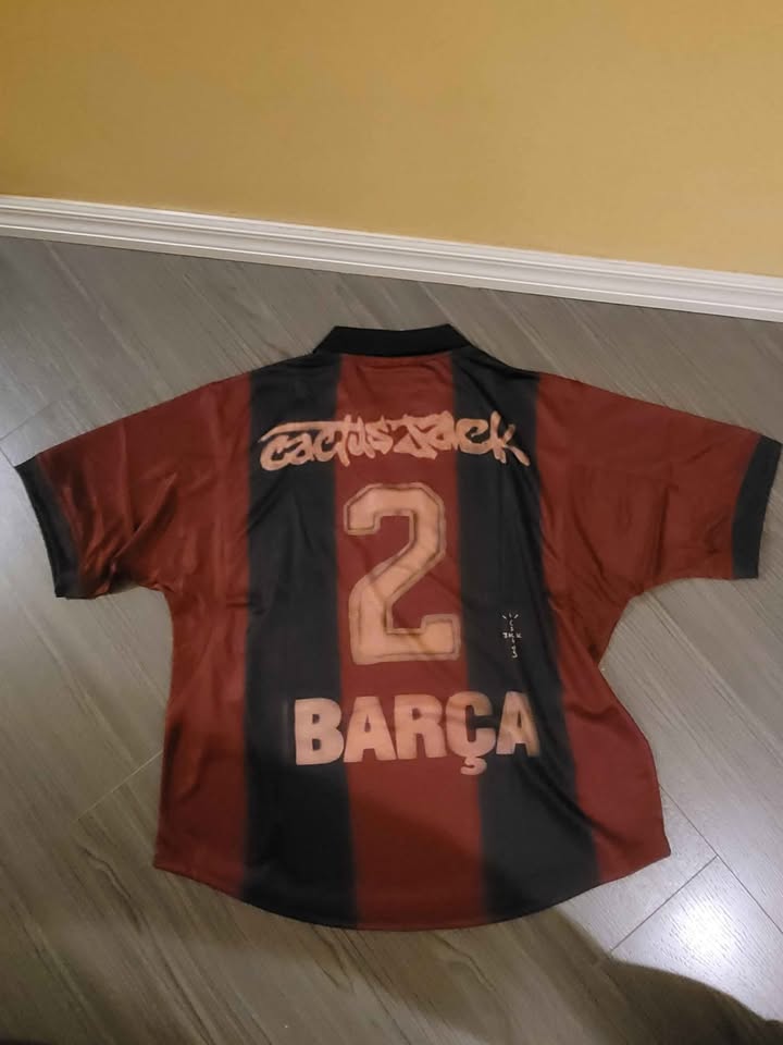 Travis Scott × Barcelona Retro 2000/2001 Home Skeleton - photo 3