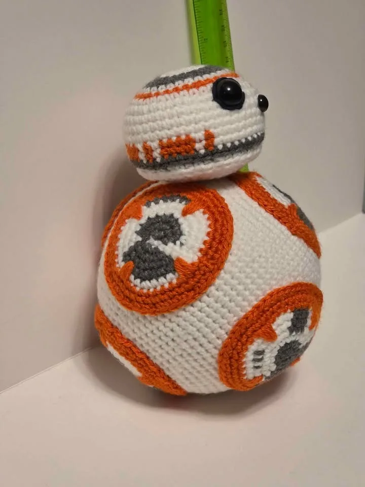 BB-8 Amigurumi Crochet image indicator(3)