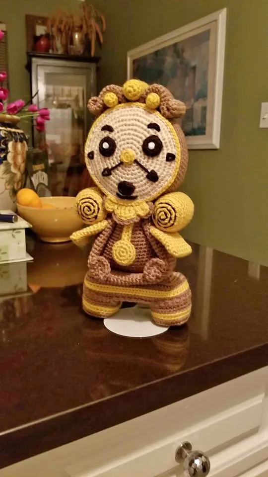 Clock Amigurumi Crochet thumbnail
