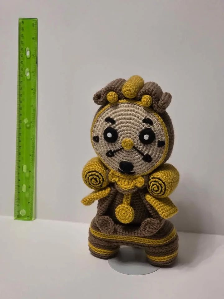 Clock Amigurumi Crochet image indicator(2)