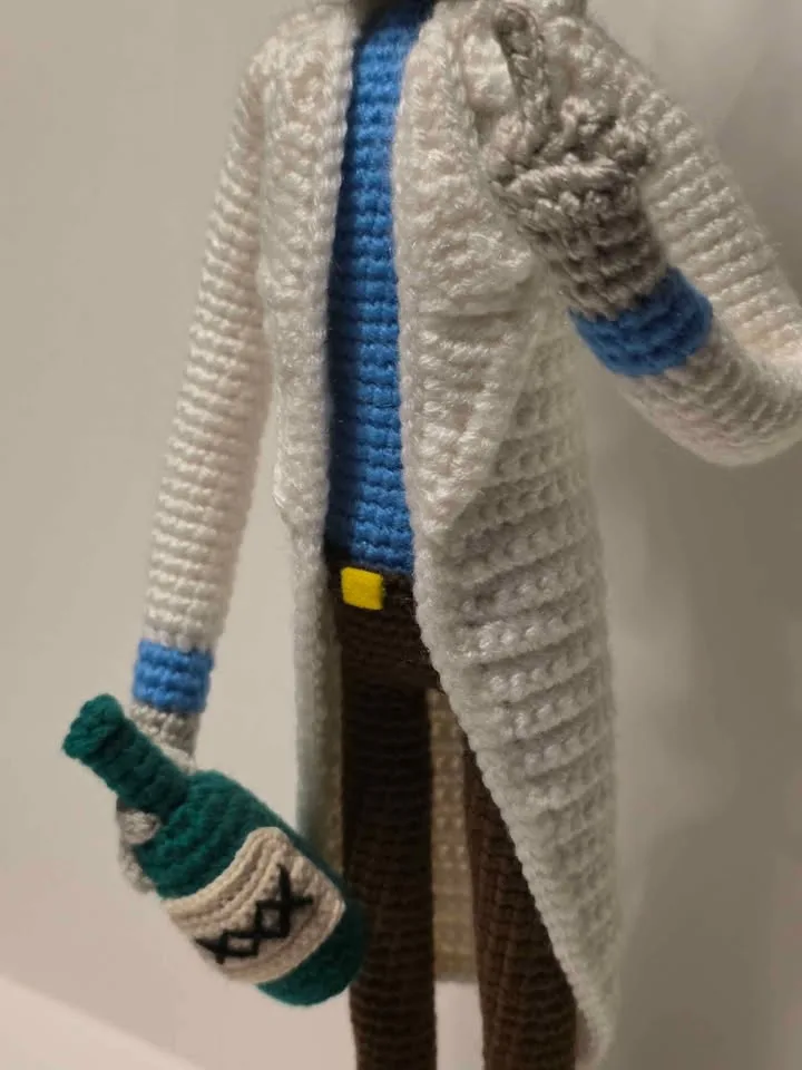 Rick Sanchez Amigurumi Crochet image indicator(2)
