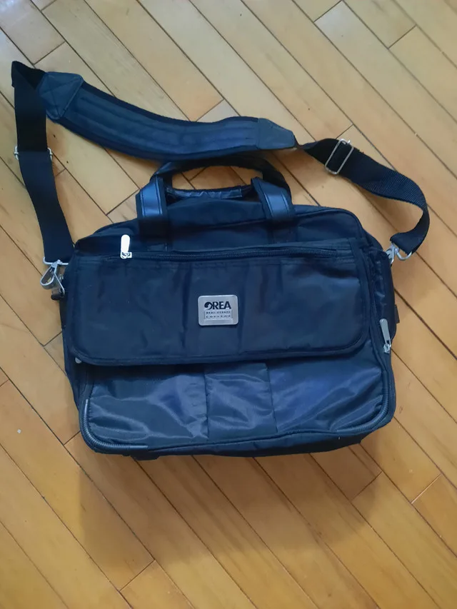 Laptop/book bags image indicator(3)