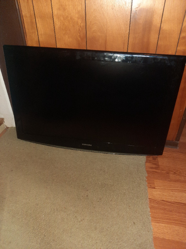 Samsung & Sharp TVs - 3 for $75 - photo 4