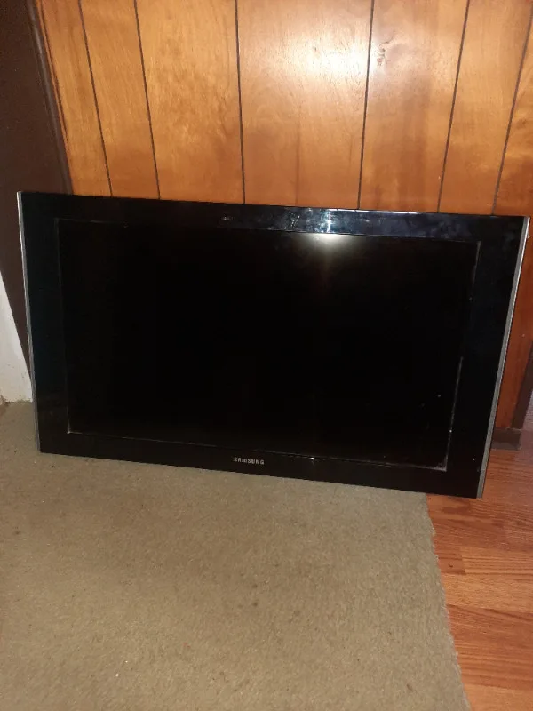 Samsung & Sharp TVs - 3 for $75 image indicator(7)