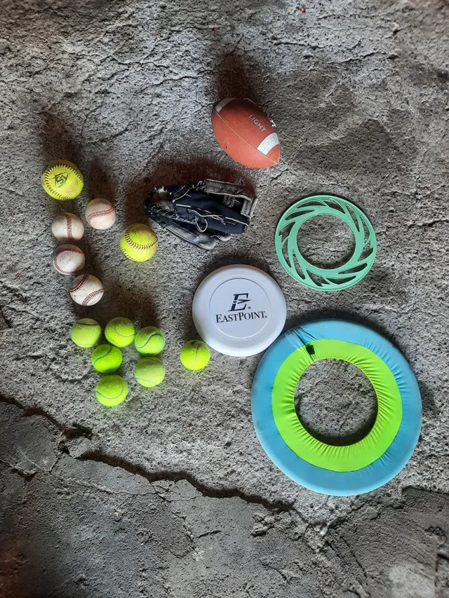 Children's/sports items thumbnail