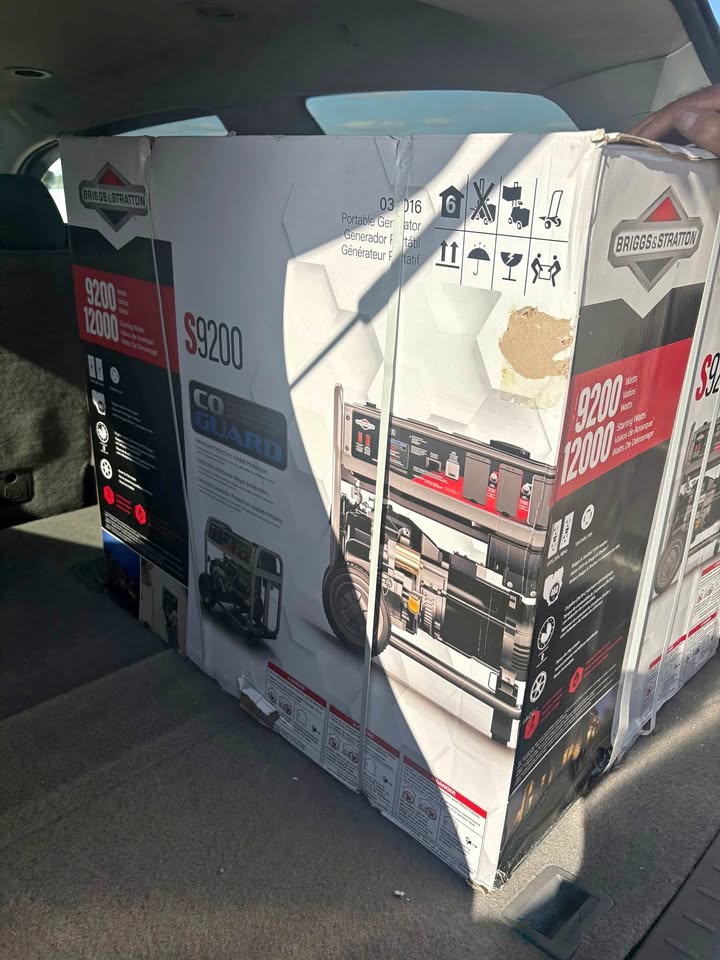 Briggs & Stratton 9200W Generator with CO Guard