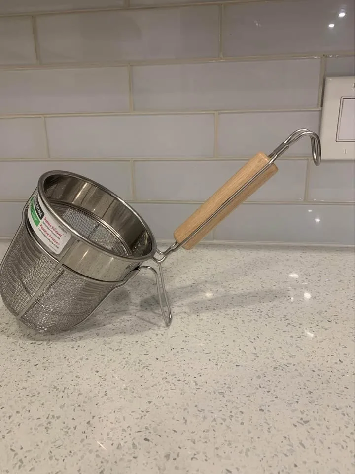 Tramontina Ramen Strainer image indicator(2)