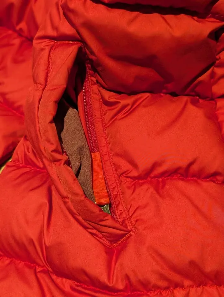 MEC Red besnow winter jacket - size 12 image indicator(4)