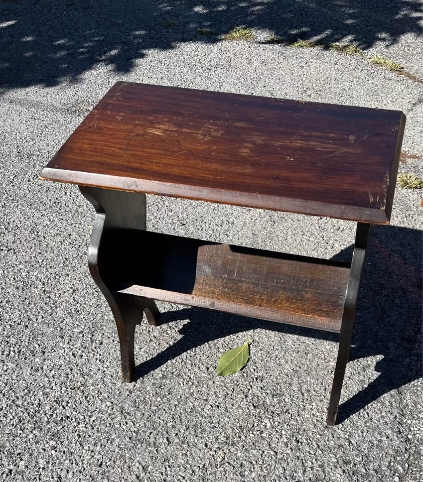 Vintage Narrow Side Table With Bookshelf - photo 2