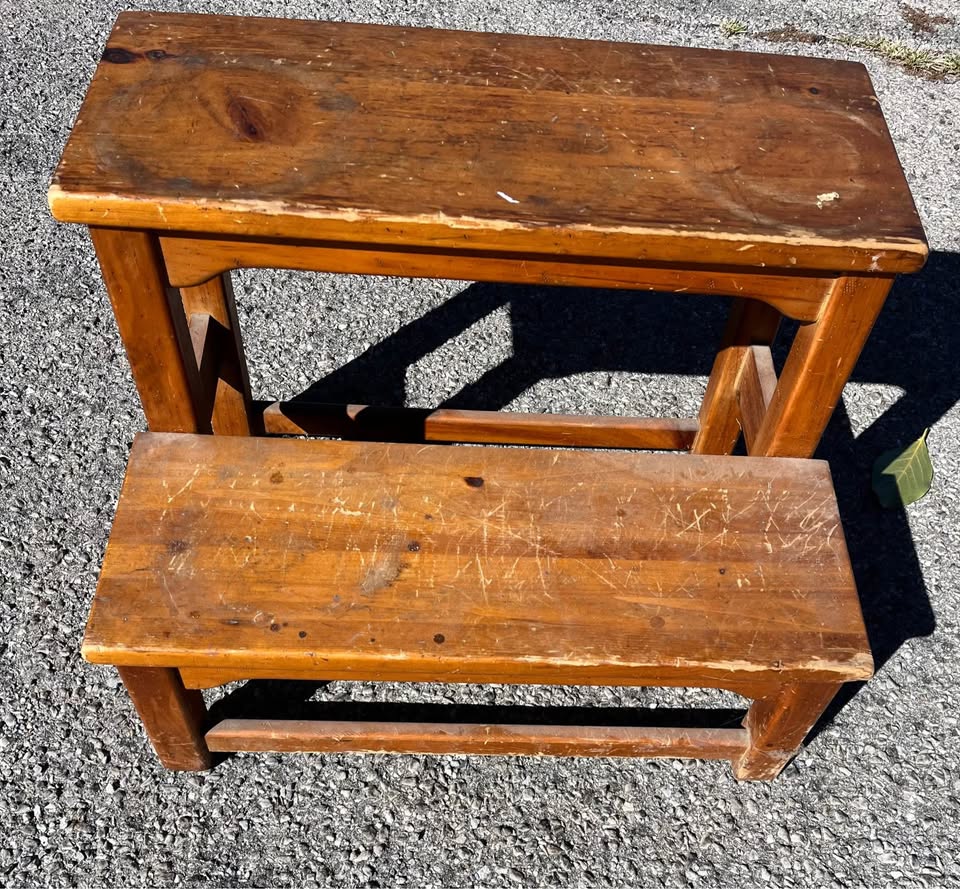 Vintage Wooden Step Stool - photo 3
