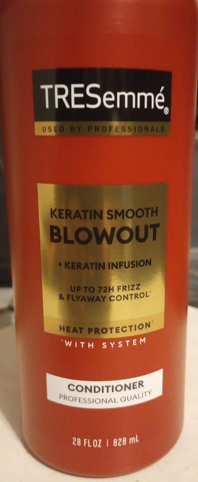 Tresemme Keratin Smooth Shampoo & Conditioner 28 oz. 2-pack - photo 2
