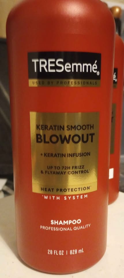 Tresemme Keratin Smooth Shampoo & Conditioner 28 oz. 2-pack - photo 3