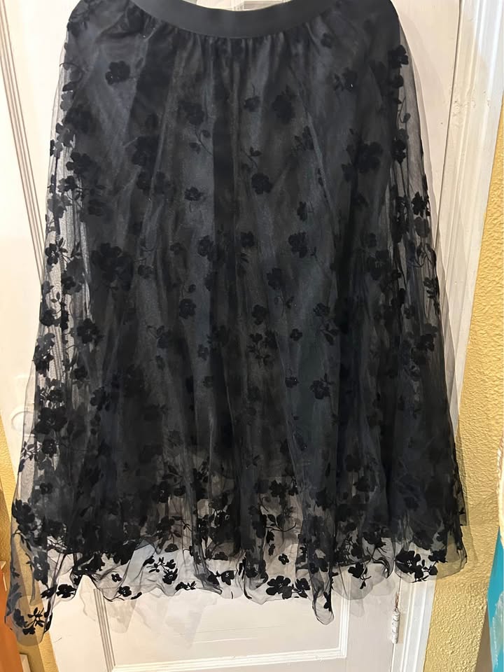 Halloween Goth skirts $10 - photo 2
