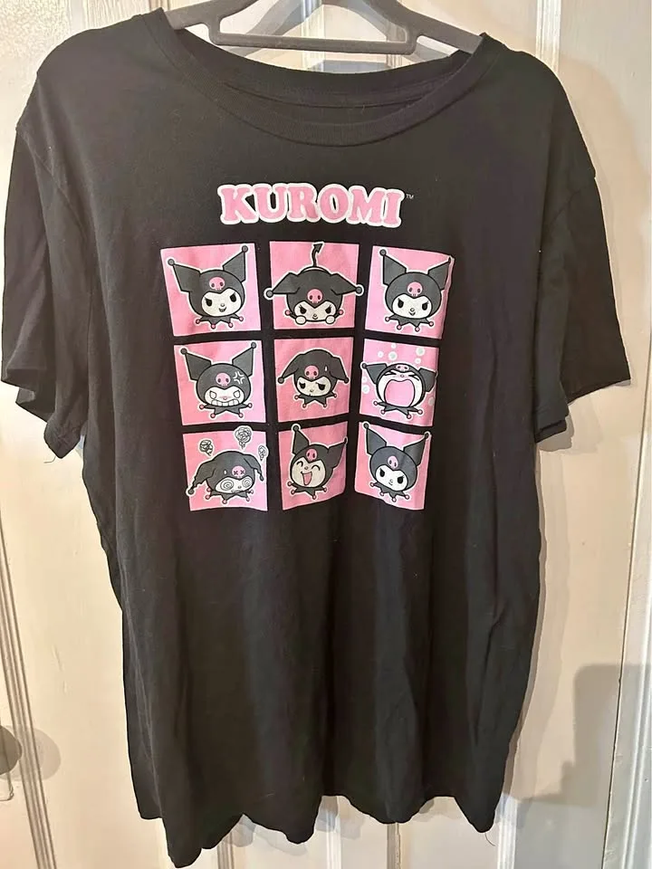 Kuromi shirt thumbnail