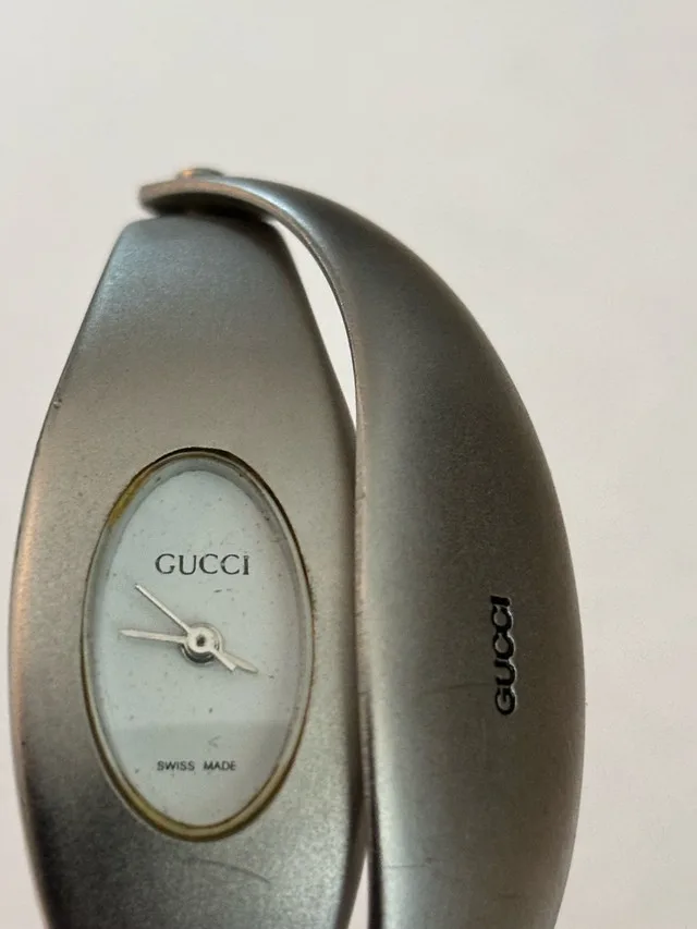 Luxury chrome fashion watch, new battery image indicator(3)