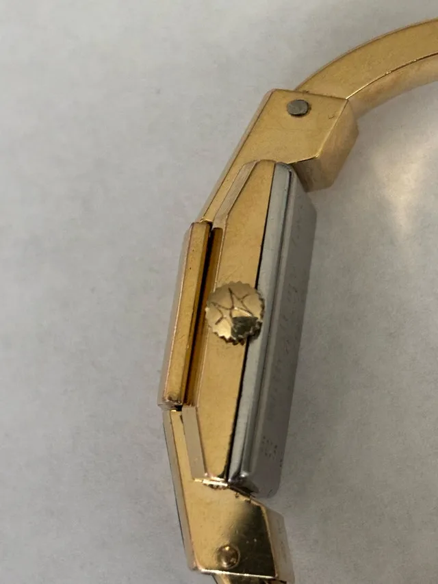 Hamilton Gold Plated Mechanical Watch image indicator(3)