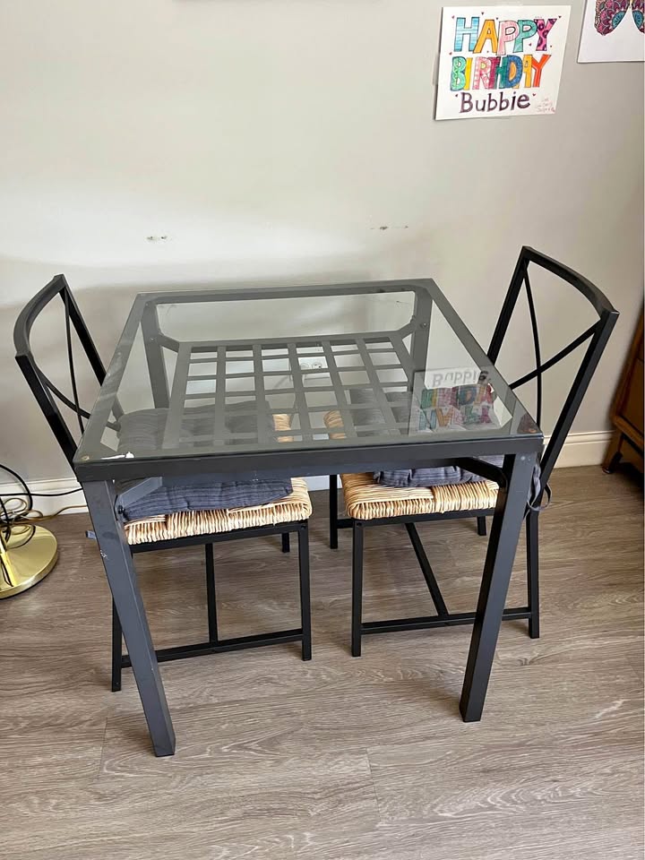 Black Metal Table with 2 Chairs