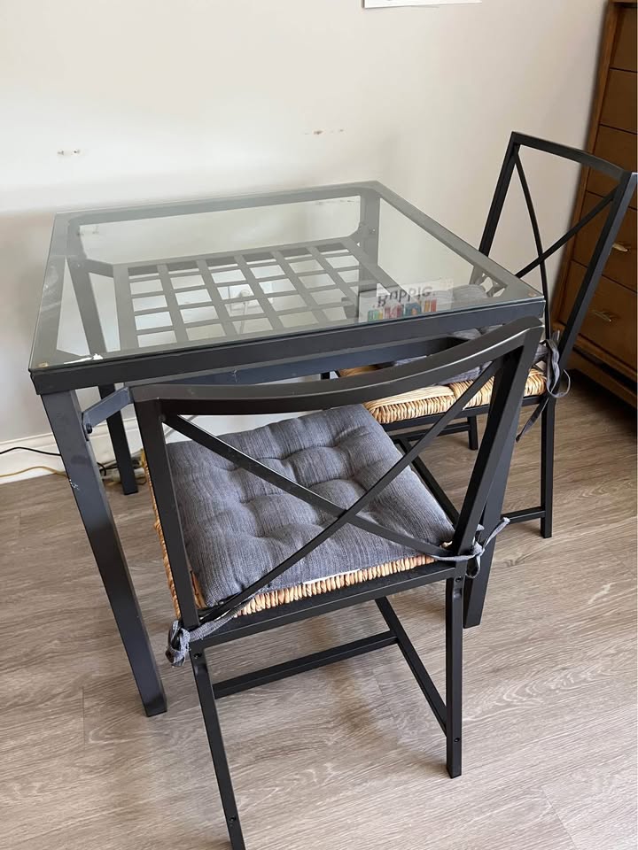 Black Metal Table with 2 Chairs - photo 2