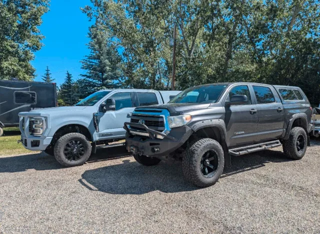 Hotshot Delivery Transportation Service Courier image indicator(9)