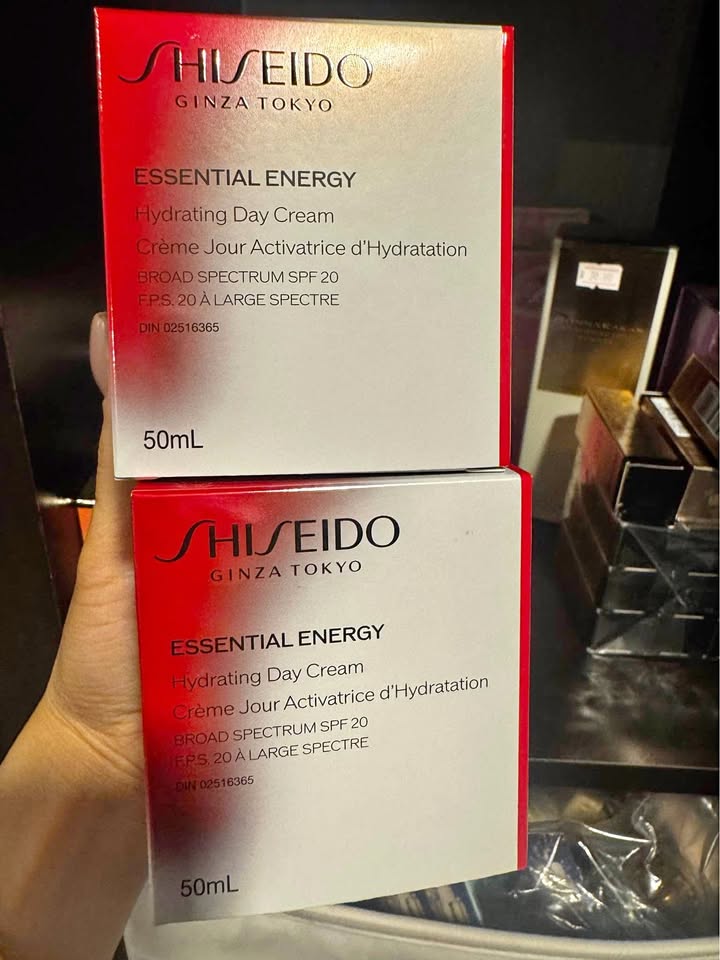 Estee lauder /shiseodo moisturizer 50ml×2 $100