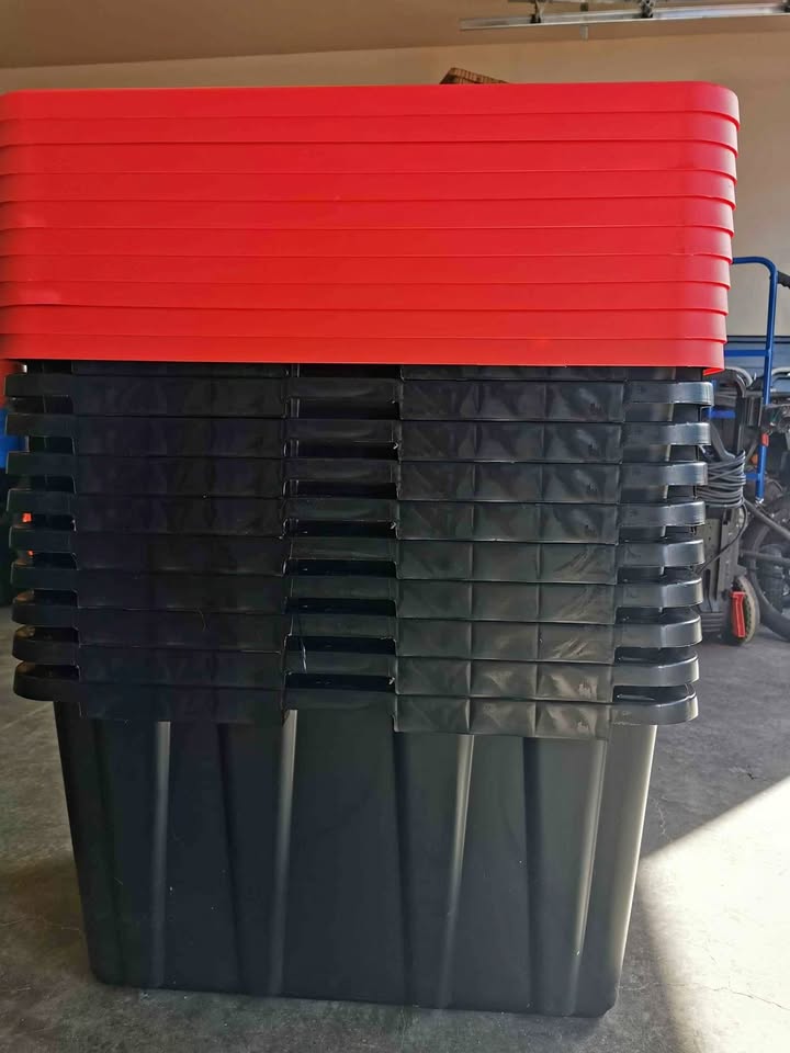 Moving boxes Storage bins 102L heavy duty. used & new available