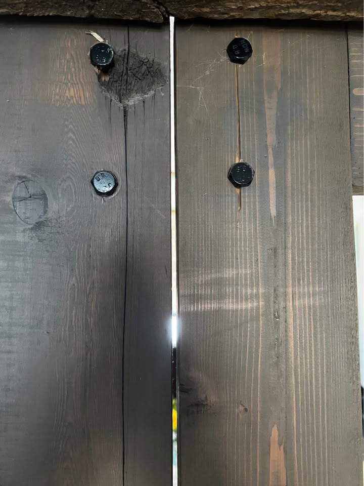 Barn Doors and Live edge Header - photo 3
