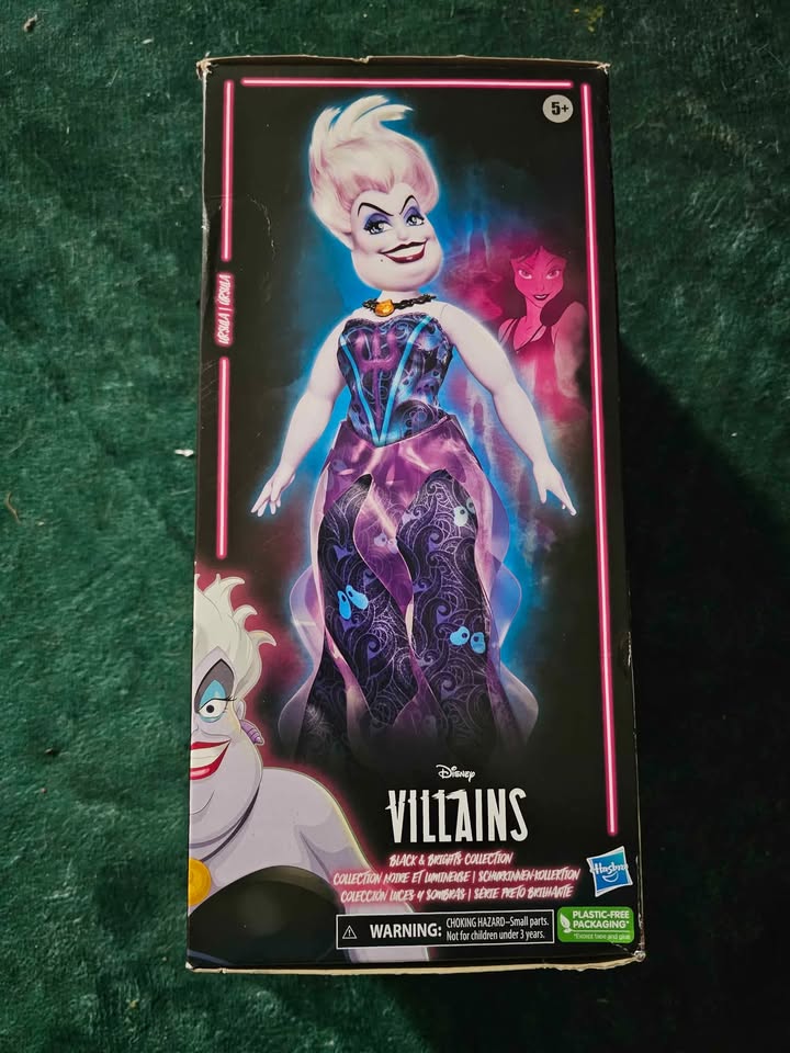 Disney Villians Barbies - Ursela, Evil Queen... - photo 3