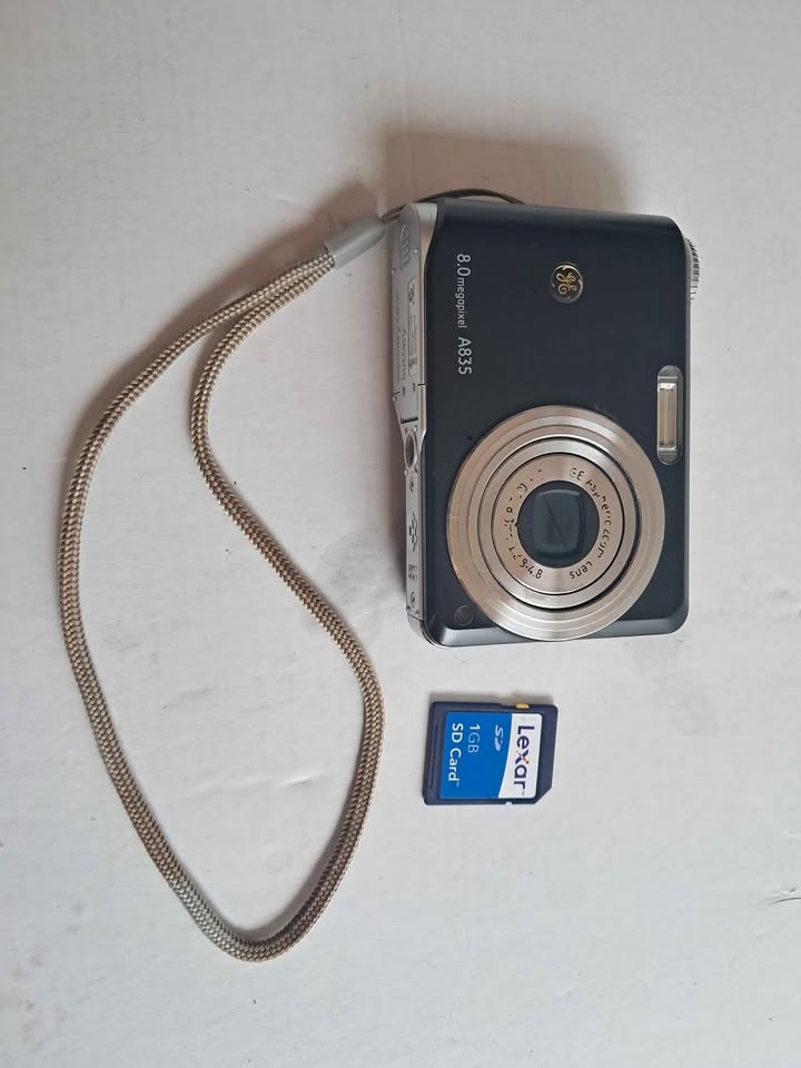 Ge A835 digital camera 8mp