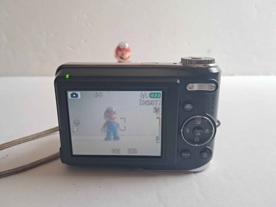 Ge A835 digital camera 8mp - photo 4
