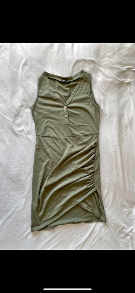 Green dress