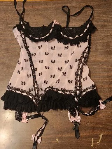 Pink & Black Lace Corset Babydoll w/ Garters – Size Large thumbnail