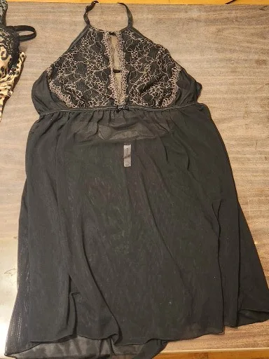 La Senza Black Lace Halter Babydoll – Size Large thumbnail