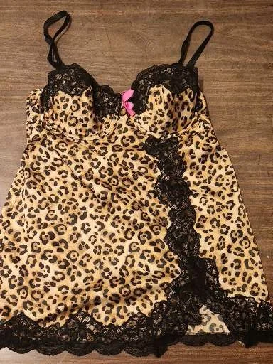 La Senza Leopard Lace Babydoll – Size Large thumbnail