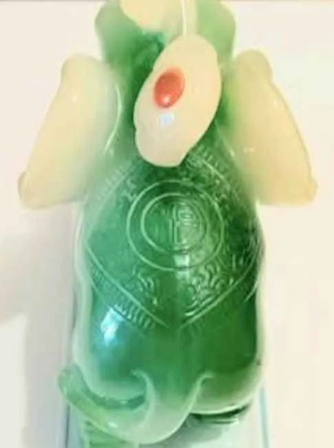 Large Carved Jade Elephant Figurine image indicator(9)
