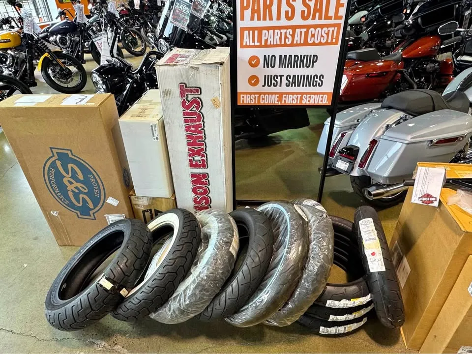 HARLEY DAVIDSON PARTS BLOWOUT SALE thumbnail