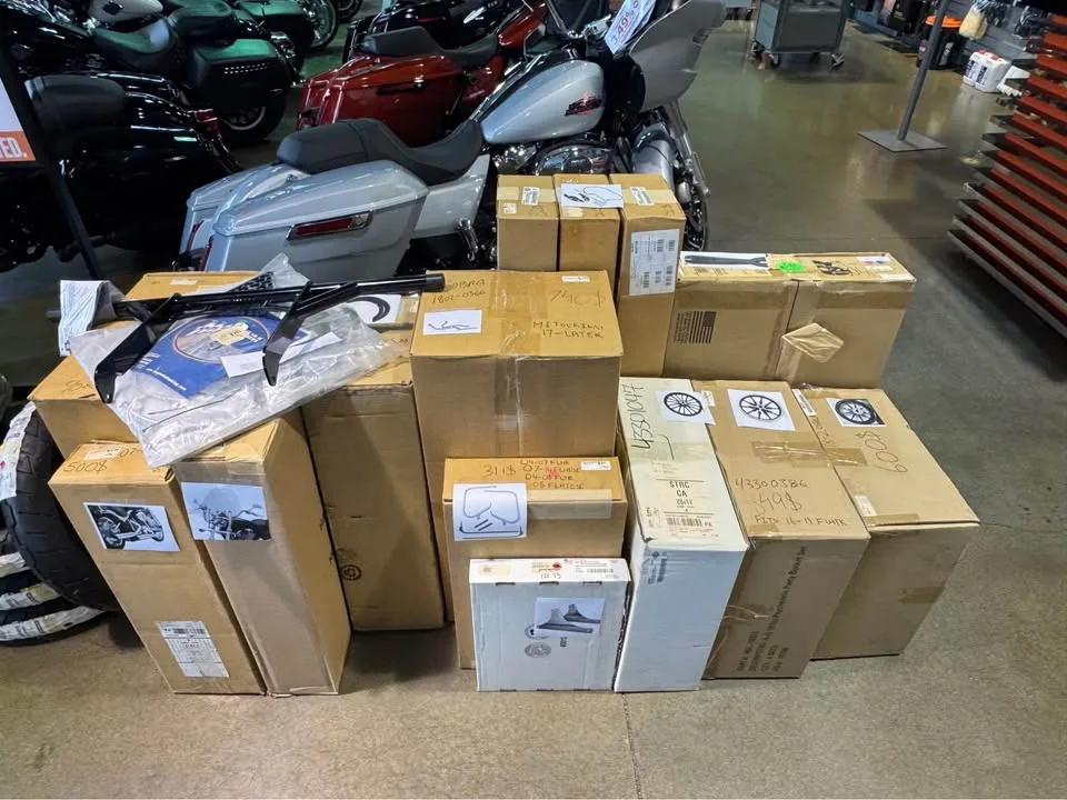 HARLEY DAVIDSON PARTS BLOWOUT SALE image indicator(2)