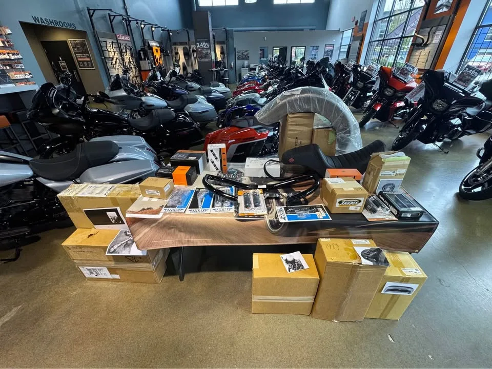 HARLEY DAVIDSON PARTS BLOWOUT SALE image indicator(3)