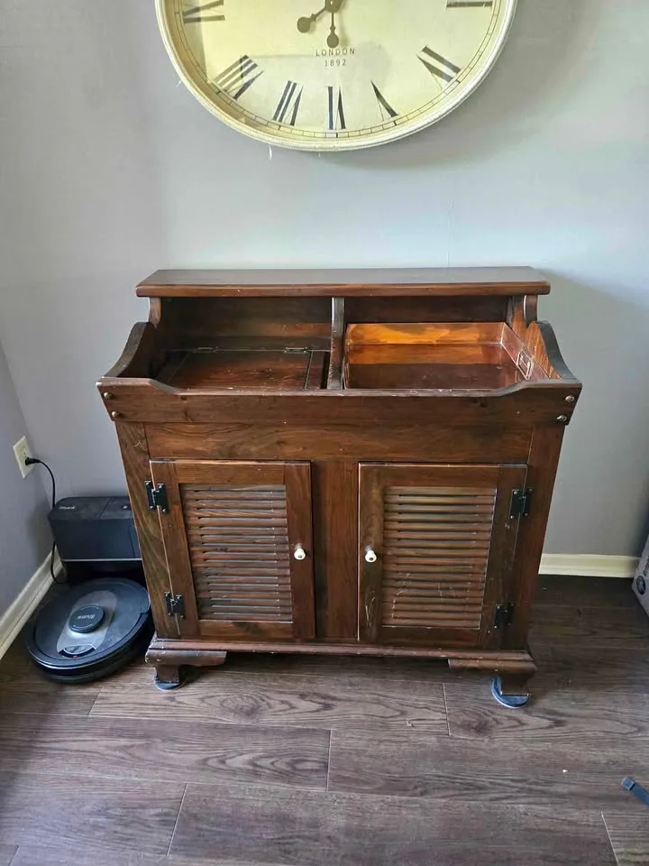 Antique Dry Sink thumbnail
