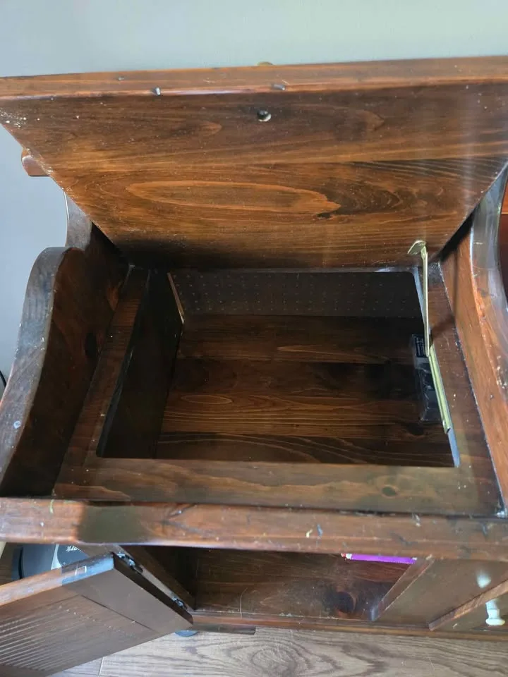 Antique Dry Sink image indicator(3)