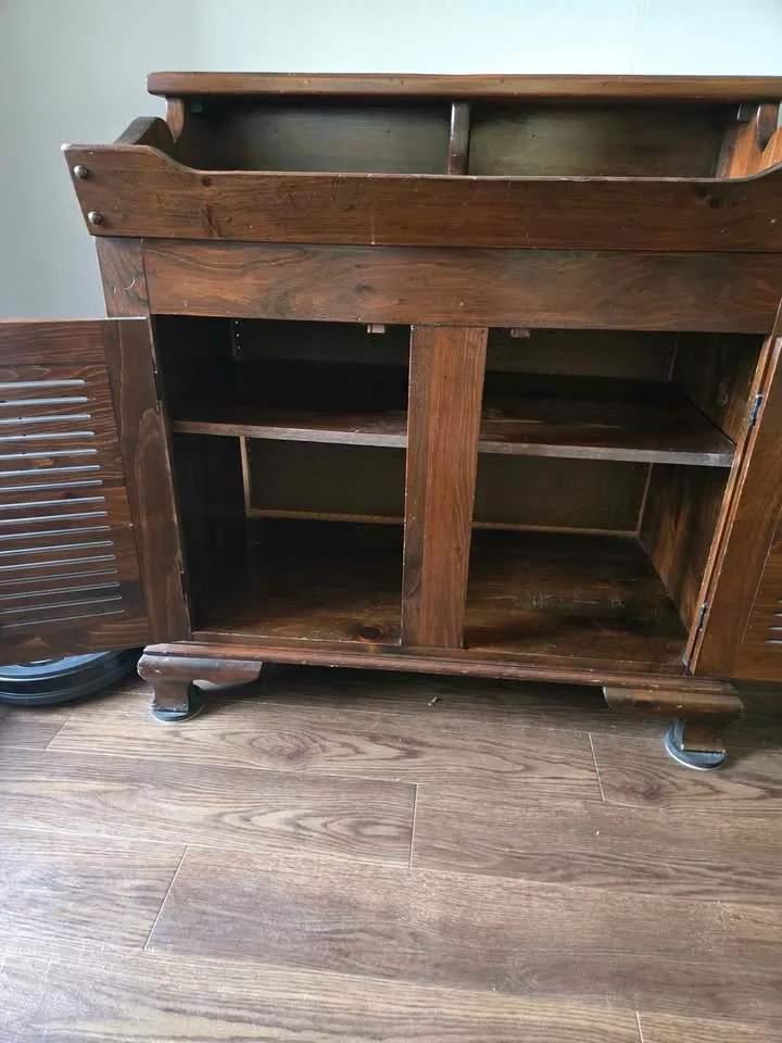 Antique Dry Sink image indicator(5)