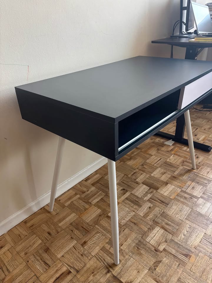 Multipurpose Desk / Computer Work Table for Sale - photo 2
